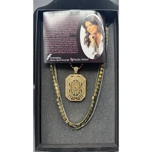 Paula Abdul Necklace Set
